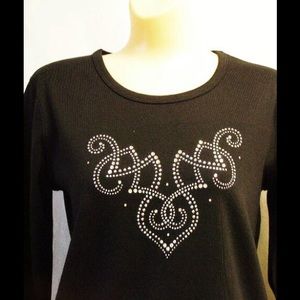 Small NWT scroll 3/4 sleeve shirt 1g1150s